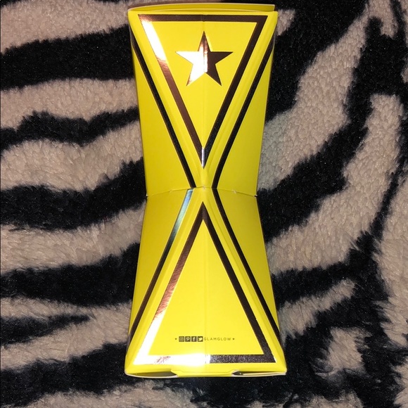 GlamGlow instamud pore refining treatment - Picture 2 of 5